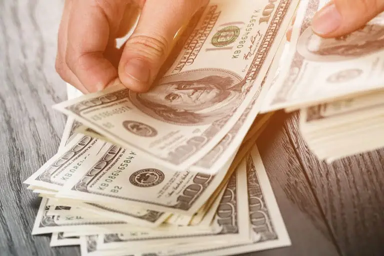 Costs to Consider When Evaluating a Travel Nurse Salary Offer Costs to Consider When Evaluating a Travel Nurse Salary Offer
