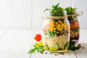3 Easy Lunches for Busy Travelers 3 Easy Lunches for Busy Travelers