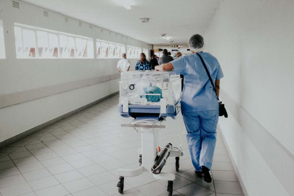 Travel Nurse Career Guide: Labor & Delivery l&d travel nurse