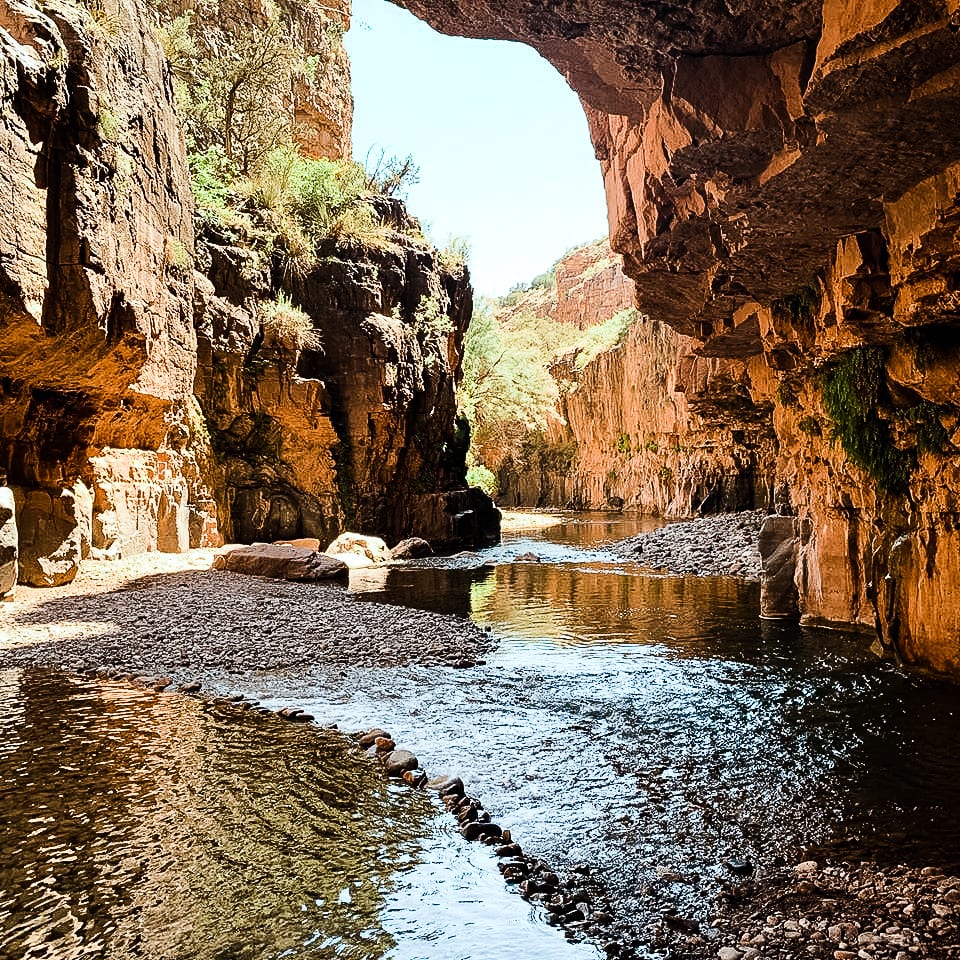 5 Best Arizona Hiking Trails in Phoenix hole in the rock hiking area in phoenix arizona