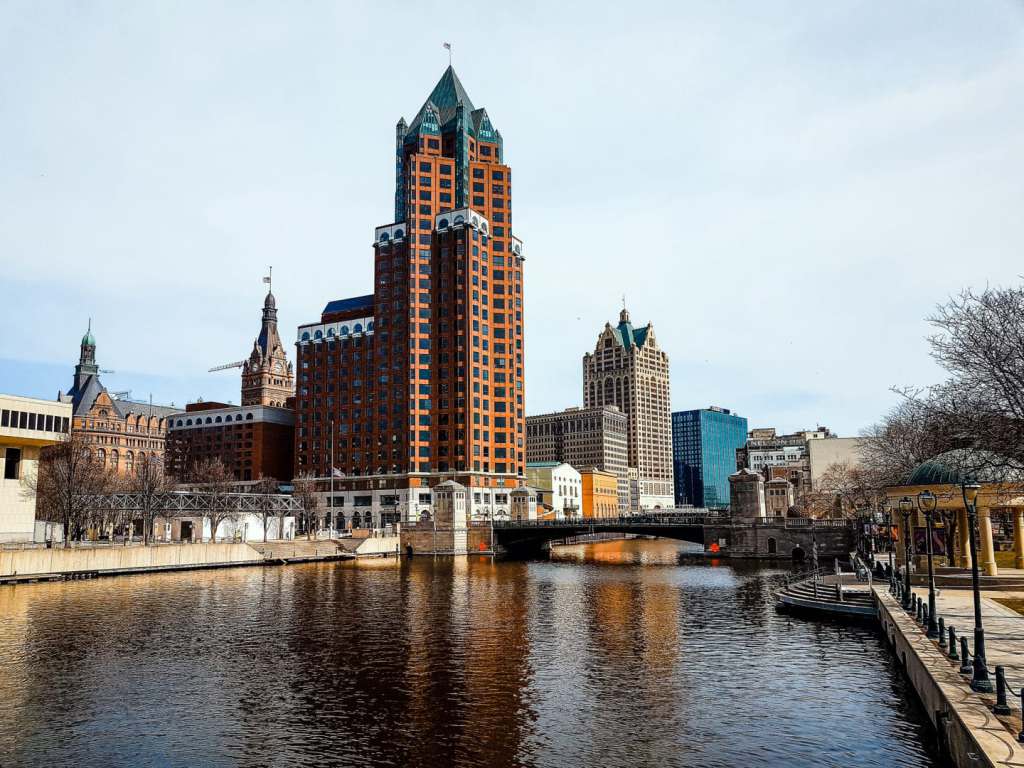 milwaukee travel nurse jobs