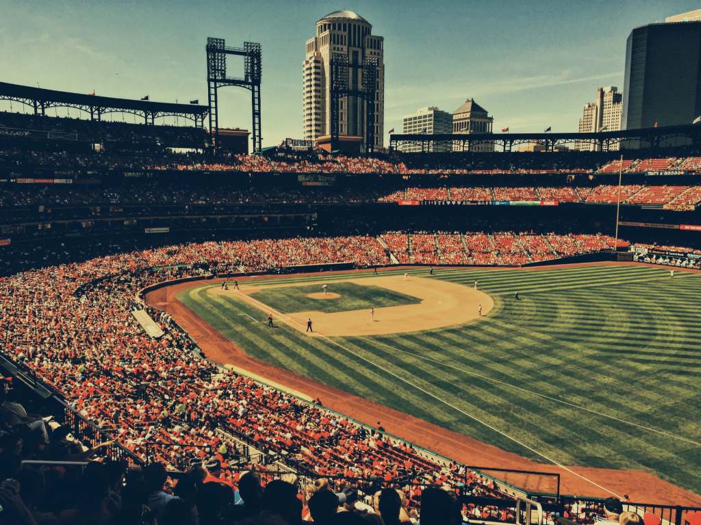Travel Nurse Lifestyle: What to See in St. Louis, MO cardinals game