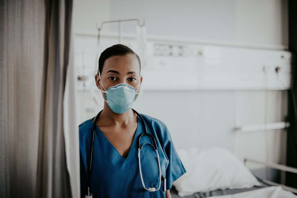 travel nurse covid contract