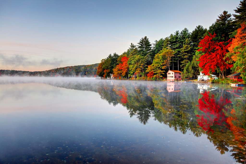 Top 10 U.S. States for Fall Travel Nurse Assignments Top 10 U.S. States for Fall Travel Nurse Assignments