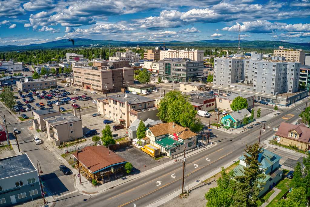 10 Must-See Alaska Destinations for Healthcare Travelers