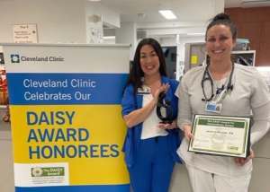 Celebrating DAISY Award-Winning TNAA Travel Nurses