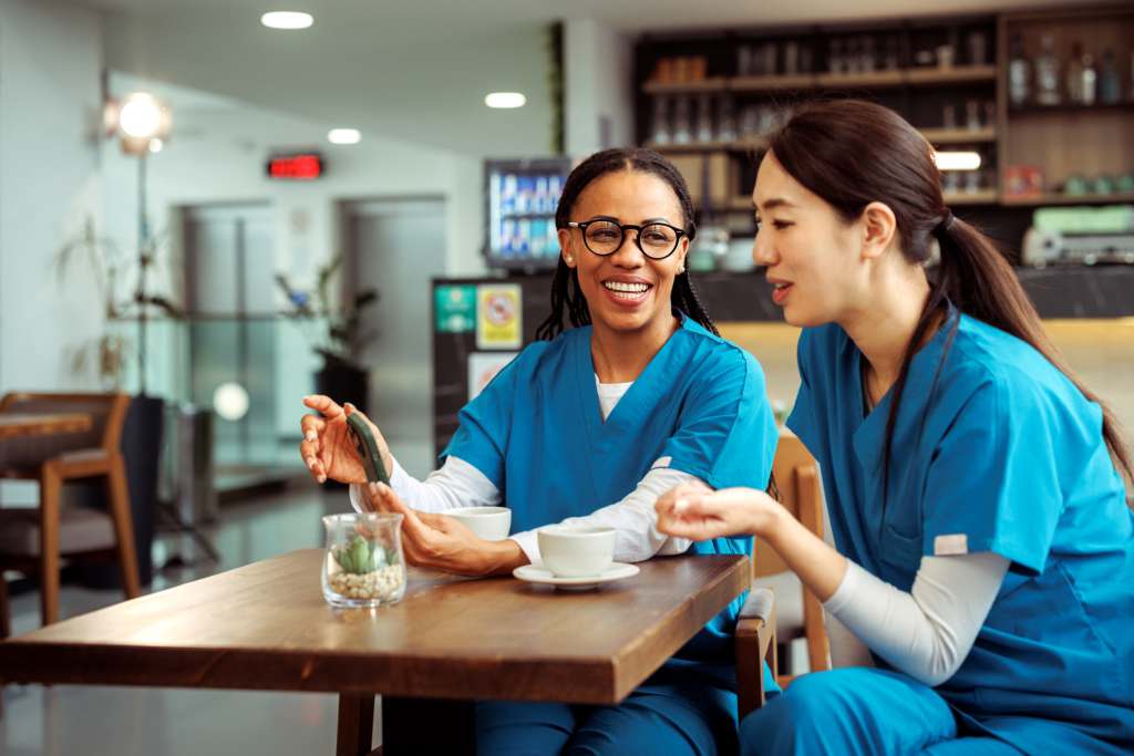 6 Reasons to Network as a Healthcare Traveler 6 Reasons to Network as a Healthcare Traveler
