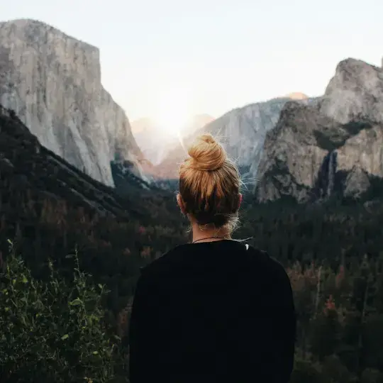 5 Mountainous National Parks and Top Hikes for the Best Views