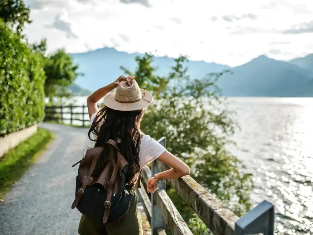 Thinking About Travel Healthcare? 8 Questions to Ask Before Making the Leap